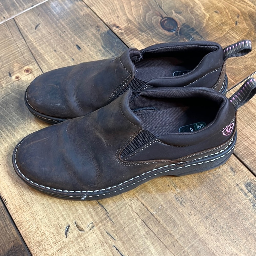 Womens Ariat 4LR brown leather slip on shoes size 9B